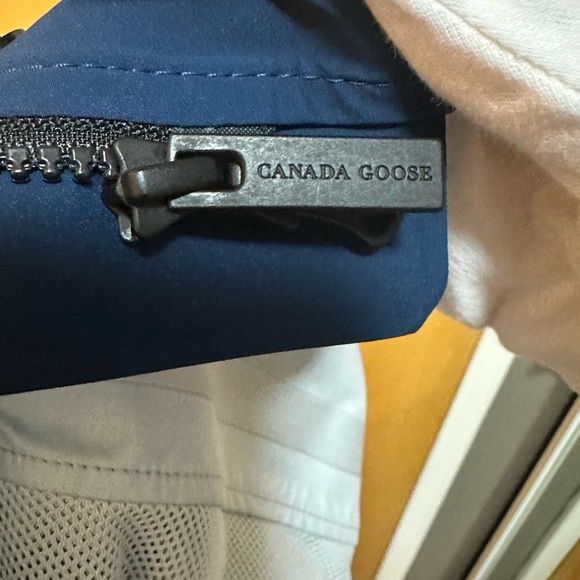 SOLD!! CANADA GOOSE SALIDA JACKET BLACK LABEL - Women’s Size: Small - Picture 14 of 16